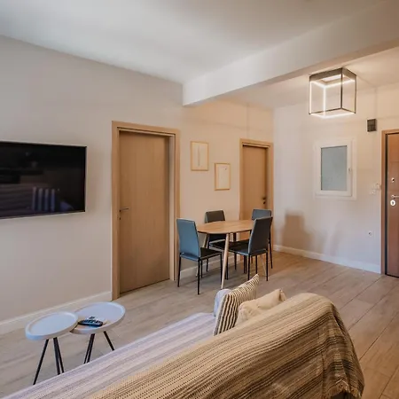 Apartament Intown Corfu 2br Apartment!