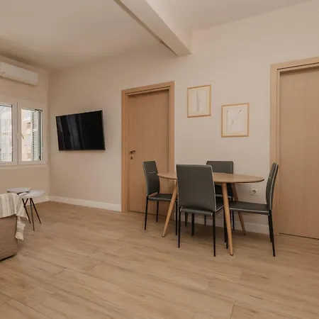 Intown Corfu 2br Apartment! * Corfu (city)