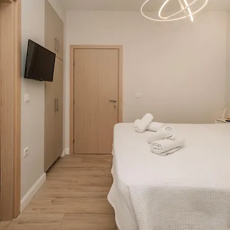 Intown Corfu 2br Apartment! Corfu (city)